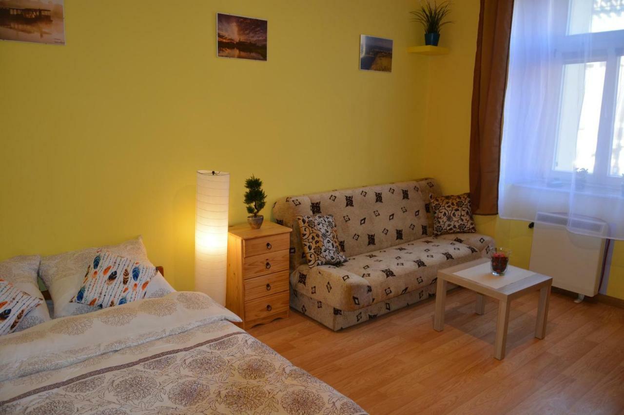 Appartamento Miracool Apartament Cracovia Esterno foto