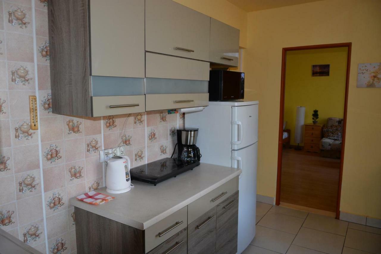 Appartamento Miracool Apartament Cracovia Esterno foto