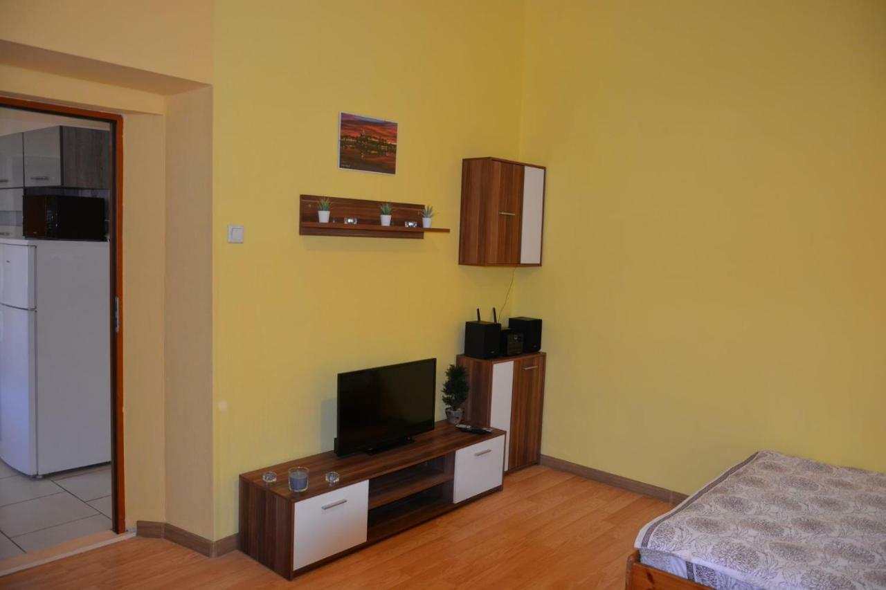 Appartamento Miracool Apartament Cracovia Esterno foto