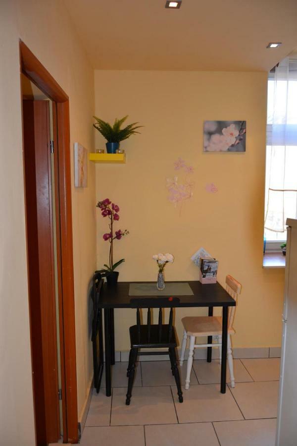 Appartamento Miracool Apartament Cracovia Esterno foto